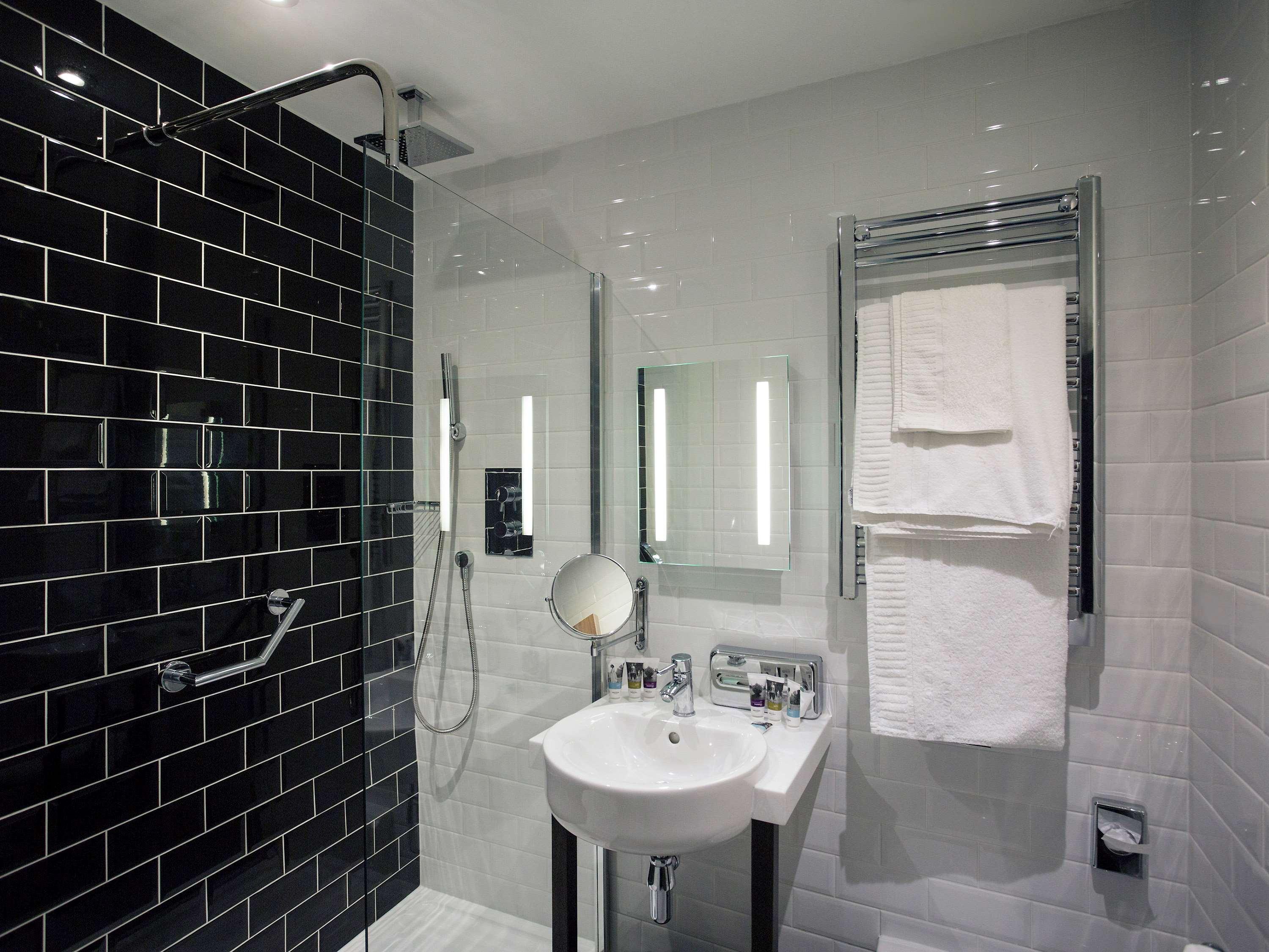 Hotel Mercure Centre Danum 3*