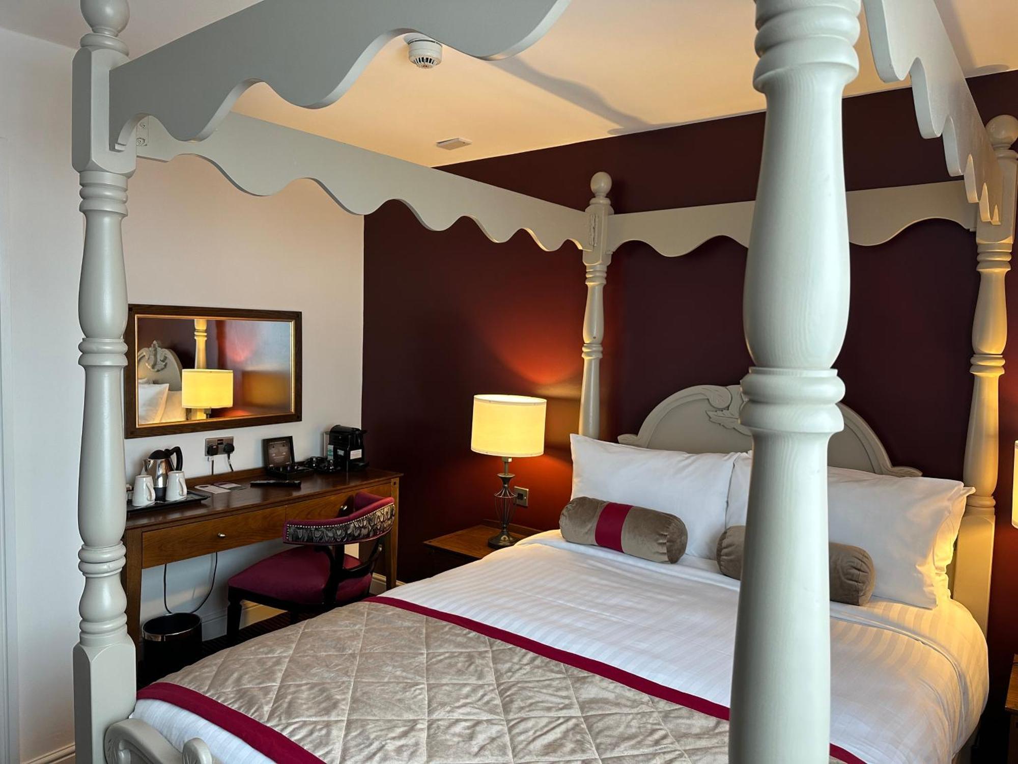 Hotel Mercure Centre Danum 3*